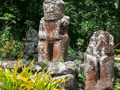 On Hiva Oa, visit the Lipona Me’ae archaeological site, known for its ancient tiki statues. These well-preserved statues are some of the largest in Polynesia and offer a glimpse into the island's cultural heritage.